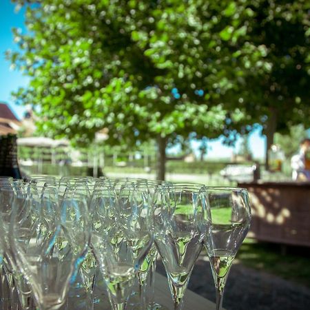 Ferme D'Ecavee Hotel Celles  ภายนอก รูปภาพ